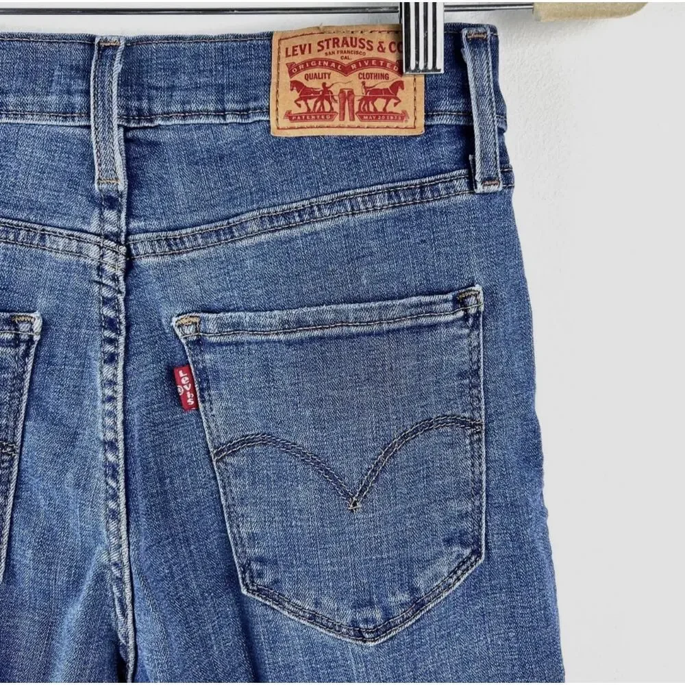 Levi's 724 High-Rise Straight Crop Jeans 27 Distressed Raw Hem